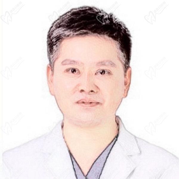 深圳美奧口腔醫(yī)院種植牙哪個醫(yī)生好