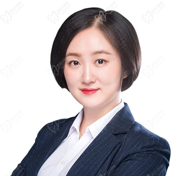 呂瑛